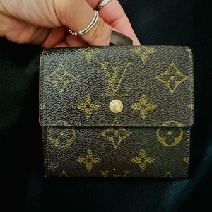 Louis Vuitton Bi-Fold Wallet *Authentic*